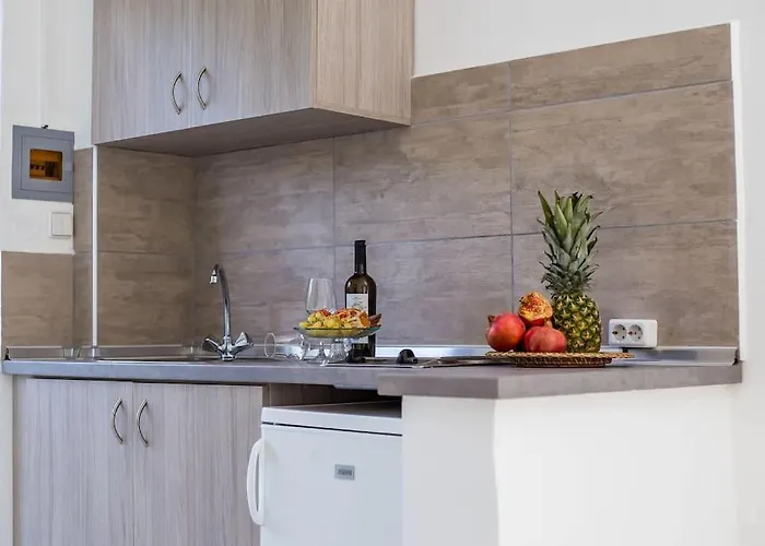 Апартаменты Rosie's 4 *