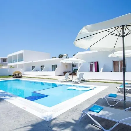 Rosie's 4 Apartman Faliráki