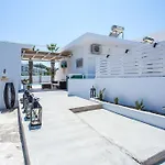 Rosie's 4 *